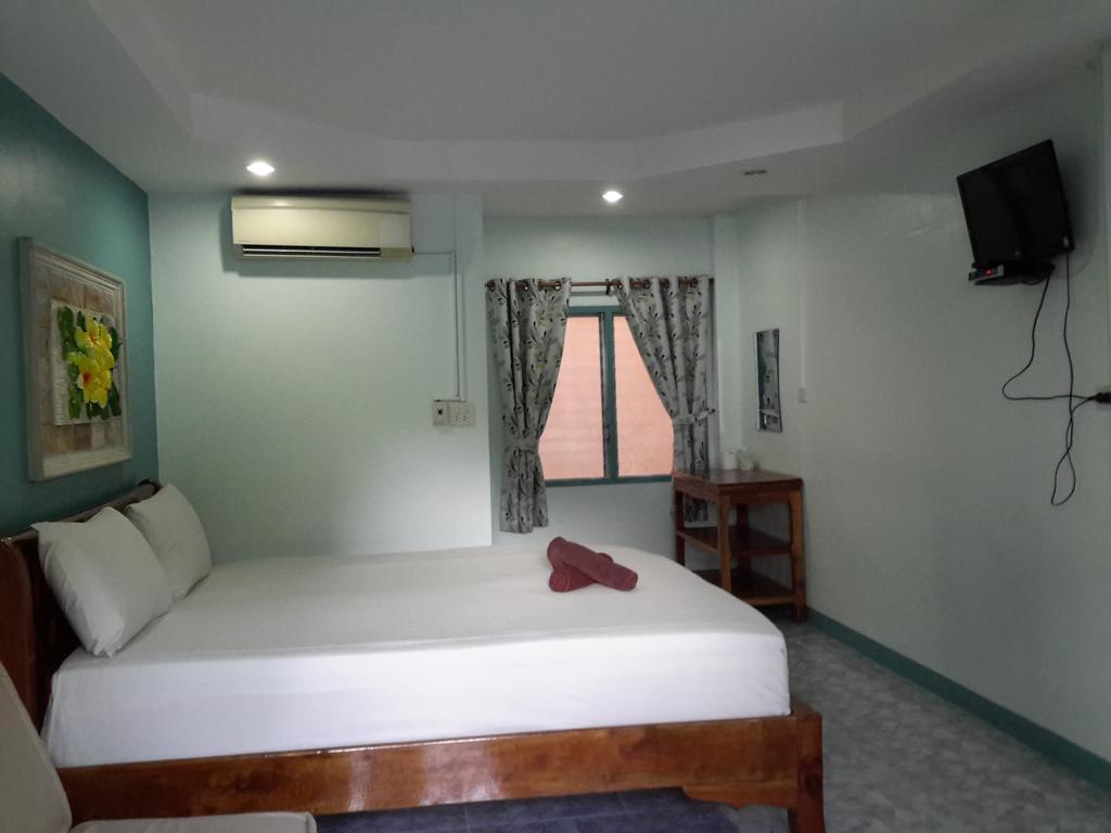 Monludee Guest House Koh Samet Oda fotoğraf